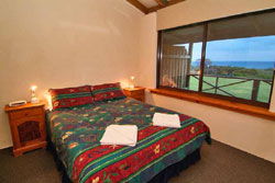 Chandlers Smiths Beach Villas - Mackay Tourism 3