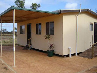 Riverside Sanctuary - Mackay Tourism 1