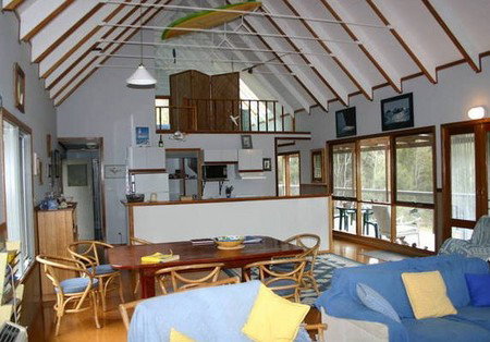 Mullimburra Beach House - Mackay Tourism 4