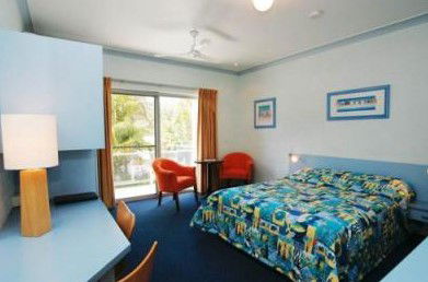 Blueys By The Beach Motel - Mackay Tourism 3