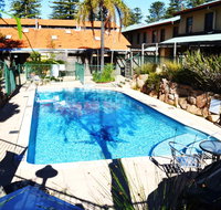 Cottesloe Beach Chalets - Mackay Tourism