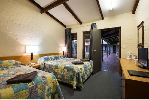 Wintersun Hotel Motel - Mackay Tourism 2