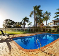 The Royal Palms Residence and Resort - Mackay Tourism
