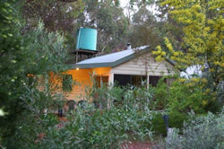 Treenbrook Cottages - Mackay Tourism 2