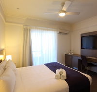 Cottesloe Beach Hotel - Mackay Tourism