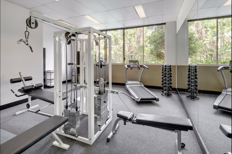 Adina Apartment Hotel Sydney Surry Hills - Mackay Tourism 1
