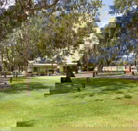 A Maze'N Things Holiday Park and Motel - Mackay Tourism