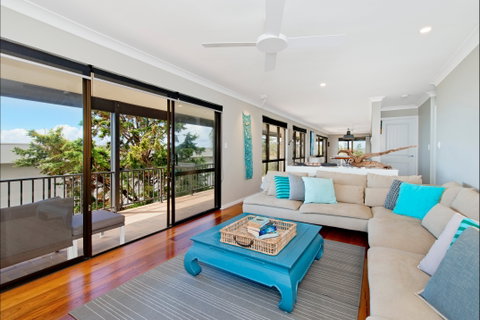 Apricari - Mackay Tourism 0