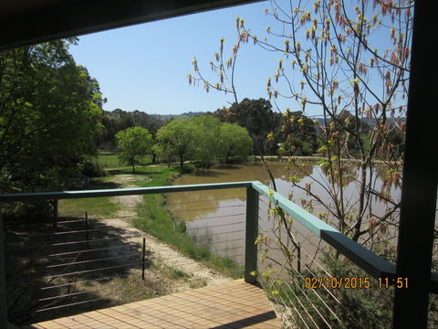 Athlone Country Cottages - Mackay Tourism 2