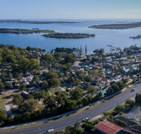 Blue Dolphin Holiday Resort - Mackay Tourism