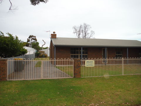 George's Place - Mackay Tourism 1