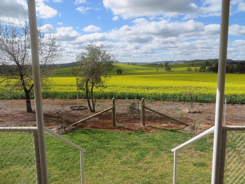 Killcare Cottage - Mackay Tourism 1