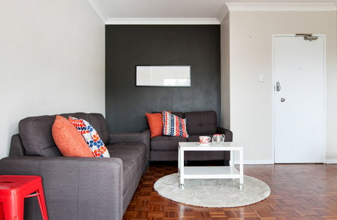 The Beachside Apartment - Mackay Tourism 1