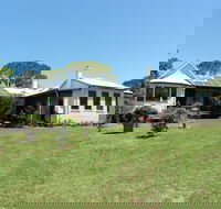 The Old School Bed and Breakfast - Mackay Tourism