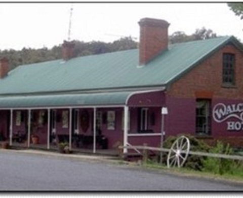 Walcha Road Hotel (Royal) - Mackay Tourism 0
