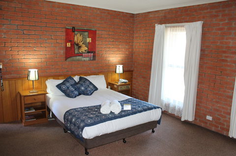 Bakery Hill Motel - Mackay Tourism 1