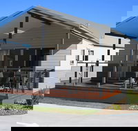 Bowlo Holiday Cabins - Mackay Tourism