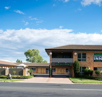 Cousins Motor Inn - Mackay Tourism