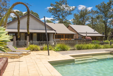 Dalwood Country Retreat - Mackay Tourism 0