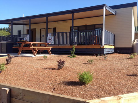Goulburn South Caravan Park - Mackay Tourism 0