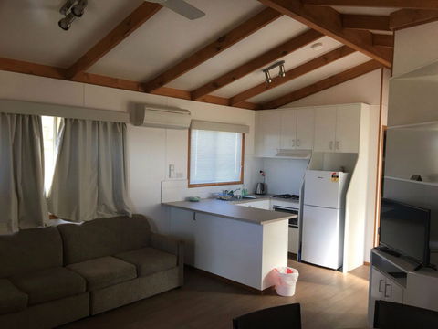 Harden Caravan Park - Mackay Tourism 1