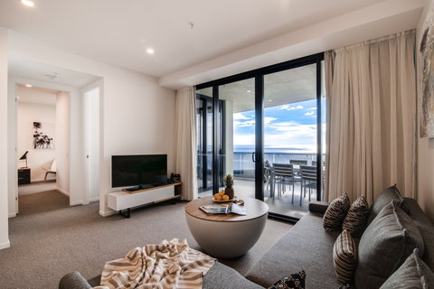 Iconic Kirra Beach Resort - Mackay Tourism 2