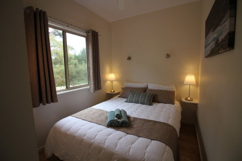 Kangaroo Island Coastal Villas - Mackay Tourism 1