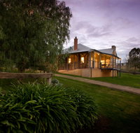 Longview Vineyard Accommodation - Mackay Tourism