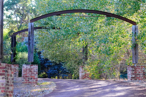 Losari Retreat Boutique Luxury Villas - Mackay Tourism 2