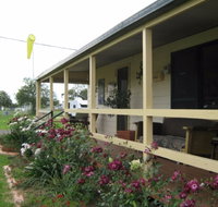 Narromine Aerodrome Tourist Park and Motel - Mackay Tourism