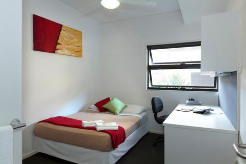 Western Sydney University Village Parramatta - Mackay Tourism 0