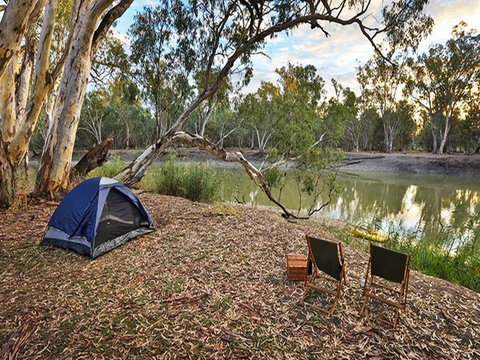 Woolpress Bend Campground - Mackay Tourism 0
