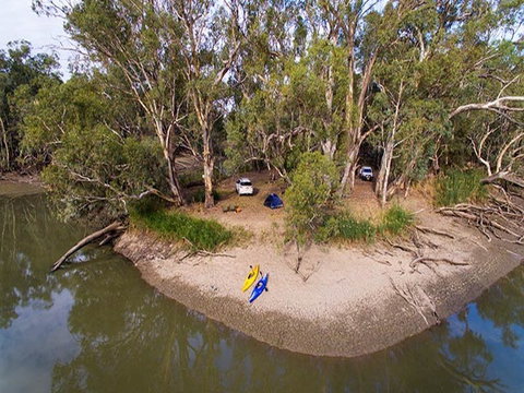 Woolpress Bend Campground - Mackay Tourism 2