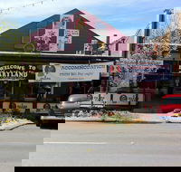 4  Bears Cafe