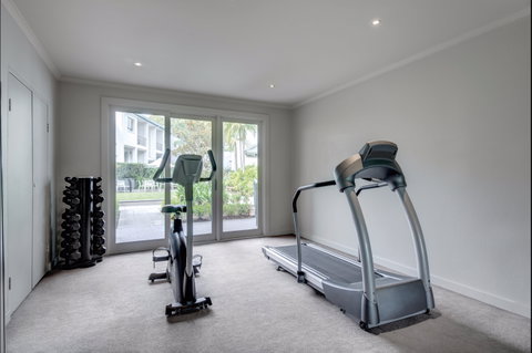 Adina Apartment Hotel Sydney Chippendale - Mackay Tourism 1