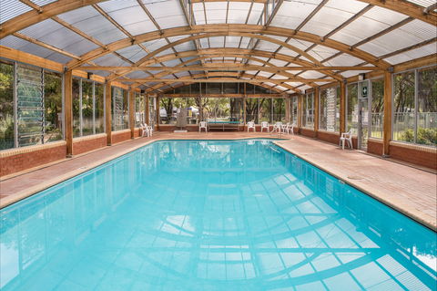 Amblin Holiday Park - Mackay Tourism 2