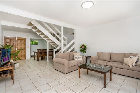 A Perfect Stay - Byron's Mango Tree - Mackay Tourism 1