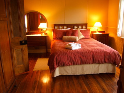 Baranduda Homestead B&B Cottages - Mackay Tourism 1