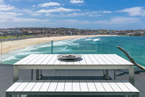 Bondi Beach Penthouse - Mackay Tourism 2