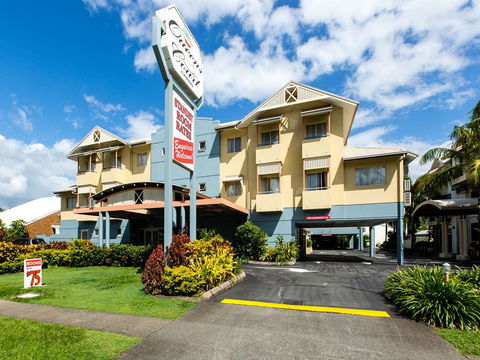 Cairns Queens Court - Mackay Tourism 0