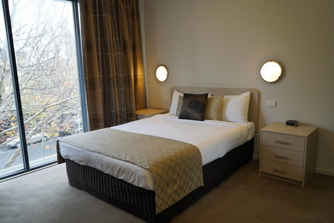 Carlton Lygon Lodge - Mackay Tourism 1