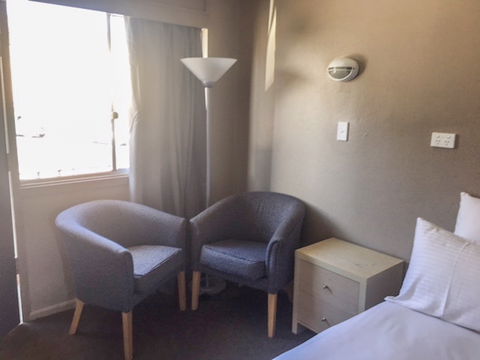 Commercial Hotel Motel Lithgow - Mackay Tourism 0