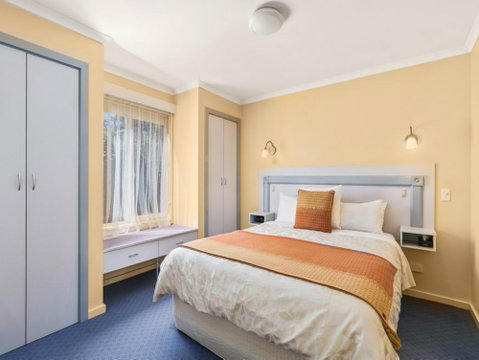 Cottages For Two - Mackay Tourism 1