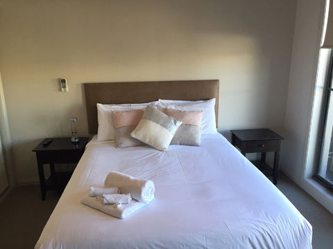Cypress Apartment 39C - Mackay Tourism 2
