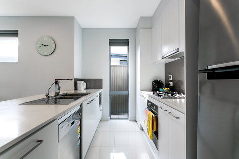 Ella House I - Mackay Tourism 1