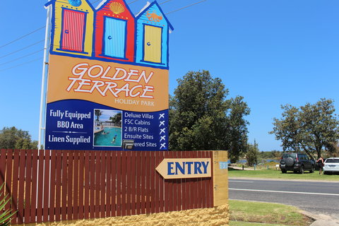 Golden Terrace Holiday Park - Mackay Tourism 1