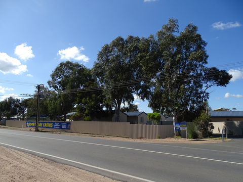 Moonta Bay Cabins - Cabin 3 - Mackay Tourism 0