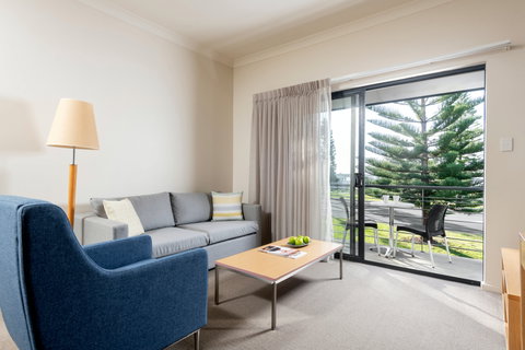 Quest Bunbury  Apartment Hotel - Mackay Tourism 2