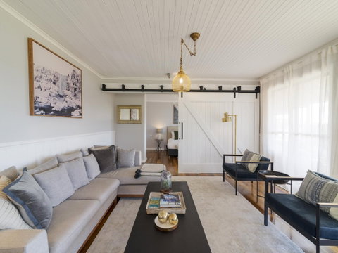 Stargazers Luxury Cottage - Mackay Tourism 0