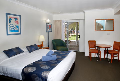 Yamba Aston Motel - Mackay Tourism 1